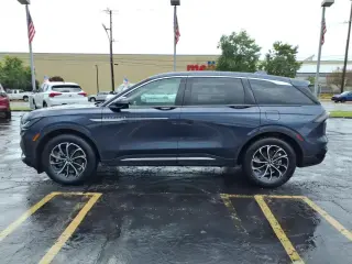 Lincoln Nautilus 2024 AWD Premiere 4dr SUV