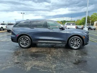 Lincoln Nautilus 2024 AWD Premiere 4dr SUV