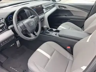 Toyota Camry 2026 SE 4dr Sedan