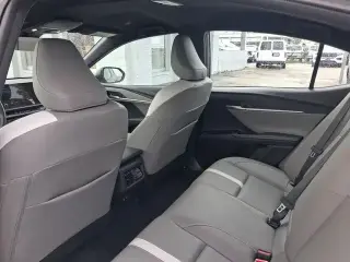Toyota Camry 2026 SE 4dr Sedan