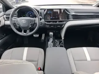 Toyota Camry 2026 SE 4dr Sedan