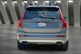 Volvo XC90 2020 AWD T6 Momentum 6-Pasajeros 4p SUV