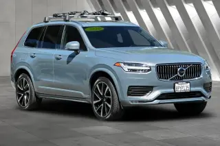 Volvo XC90 2020 AWD T6 Momentum 6-Pasajeros 4p SUV