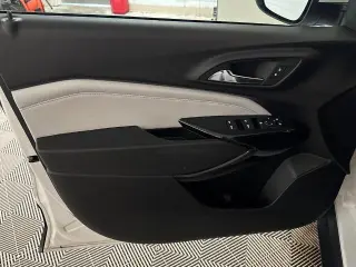 Chevrolet Trax 2025 LT 4dr Crossover