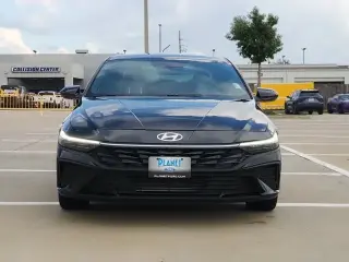 Hyundai ELANTRA 2026 SEL Sport 4dr Sedan