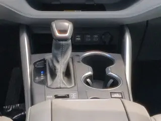 Toyota Highlander 2024 AWD LE 4p SUV