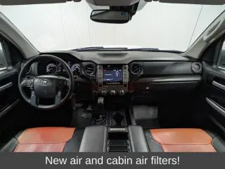 Toyota Tundra 2018 4x4 SR5 4dr CrewMax Cab Pickup SB (5.7L V8 FFV)