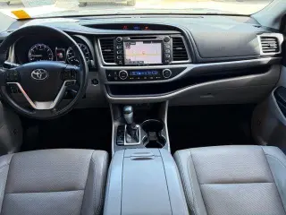 Toyota Highlander 2017 Limited 4dr SUV