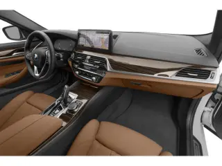 BMW Serie 5 2023 AWD 530i xDrive Sedán 4p.