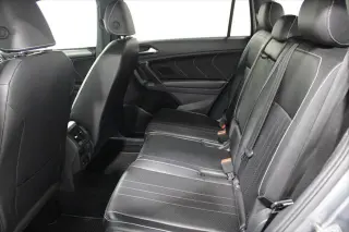 Volkswagen Tiguan 2024 4x4 SE R-Line Negro 4Motion 4p SUV