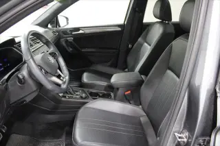 Volkswagen Tiguan 2024 4x4 SE R-Line Negro 4Motion 4p SUV