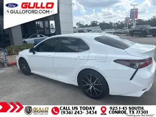 Toyota Camry 2024 SE 4p Sedan