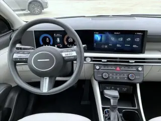 Hyundai TUCSON 2026 AWD SE 4dr SUV