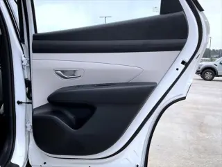 Hyundai TUCSON 2026 AWD SE 4dr SUV