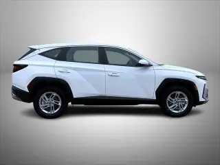 Hyundai TUCSON 2026 AWD SE 4dr SUV