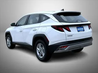 Hyundai TUCSON 2026 AWD SE 4dr SUV
