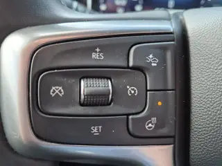 Chevrolet Silverado 1500 2023 4x4 LT 4p Puertas Cabina de Tripulante de 5.8 pies CB w/1LT