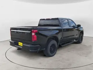 Chevrolet Silverado 1500 2023 4x4 LT 4p Puertas Cabina de Tripulante de 5.8 pies CB w/1LT