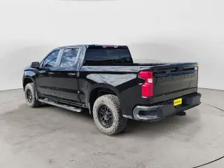 Chevrolet Silverado 1500 2023 4x4 LT 4p Puertas Cabina de Tripulante de 5.8 pies CB w/1LT