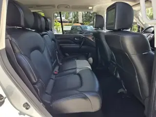 INFINITI QX80 2019 Luxe 4dr SUV