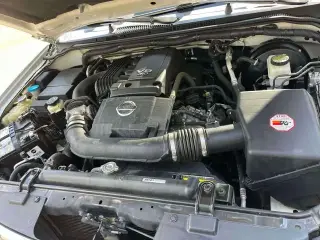 Nissan Pathfinder 2012 4x4 S 4p SUV