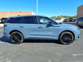 Lincoln Corsair 2024 AWD Premiere 4p SUV
