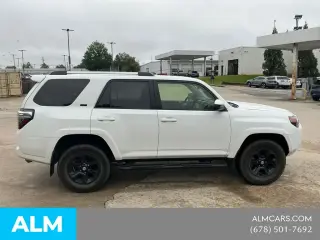 Toyota 4Runner 2024 4x4 SR5 4p SUV