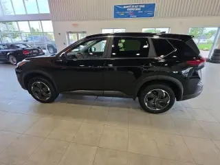 Nissan Rogue 2024 AWD SV 4p Crossover