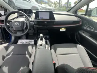 Toyota Prius Plug-in Hybrid 2026 SE 4dr Hatchback