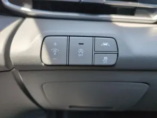 Hyundai ELANTRA 2021 SE 4p Sedano