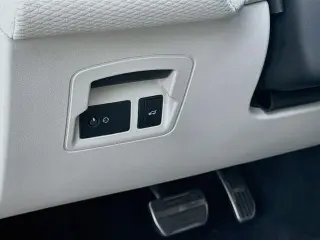 Land Rover Range Rover Velar 2022 Tracción en las cuatro ruedas P250 R-Dynamic S 4p SUV