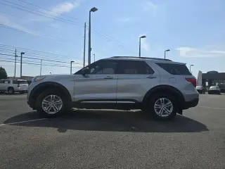 Ford Explorer 2022 AWD XLT 4dr SUV