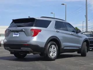Ford Explorer 2022 AWD XLT 4dr SUV