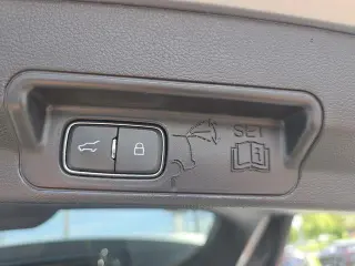 Ford Explorer 2022 AWD XLT 4dr SUV