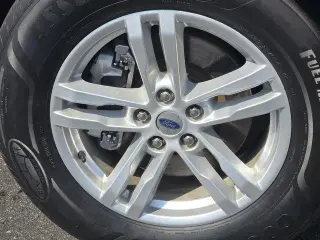 Ford Explorer 2022 AWD XLT 4dr SUV