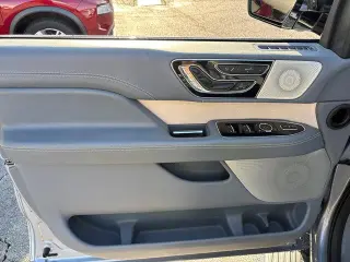 Lincoln Navigator 2018 4x4 Black Label SUV 4p