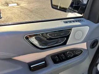 Lincoln Navigator 2018 4x4 Black Label SUV 4p