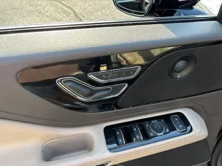 Lincoln Aviator 2021 AWD Reserve 4p SUV