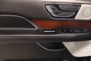 Lincoln Navigator 2021 4x4 Reserve 4dr SUV