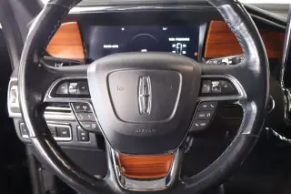 Lincoln Navigator 2021 4x4 Reserve 4dr SUV