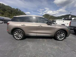 Lincoln Corsair 2021 AWD Estándar 4p SUV
