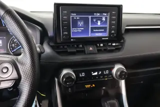 Toyota RAV4 Hybrid 2021 AWD LE 4dr SUV