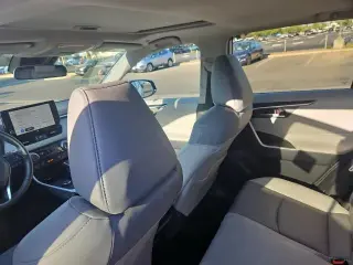 Toyota RAV4 Hybrid 2024 AWD XLE Premium 4p SUV