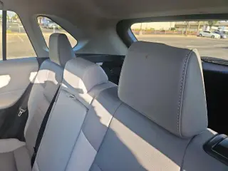 Toyota RAV4 Hybrid 2024 AWD XLE Premium 4p SUV