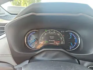 Toyota RAV4 Hybrid 2024 AWD XLE Premium 4p SUV