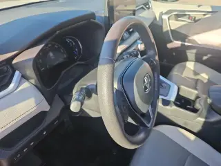 Toyota RAV4 Hybrid 2024 AWD XLE Premium 4p SUV
