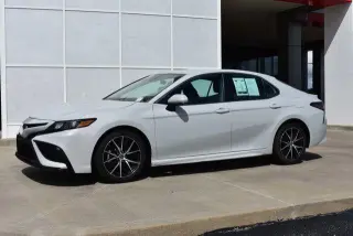 Toyota Camry 2024 SE 4dr Sedan
