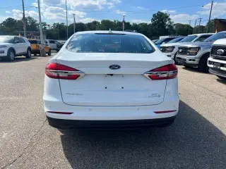 Ford Fusion Hybrid 2019 SE 4dr Sedan
