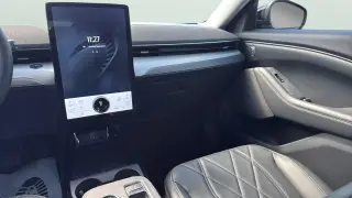 Ford Mustang Mach-E 2023 Select 4dr SUV
