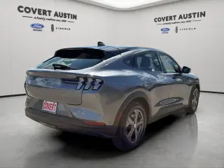 Ford Mustang Mach-E 2023 Select 4dr SUV